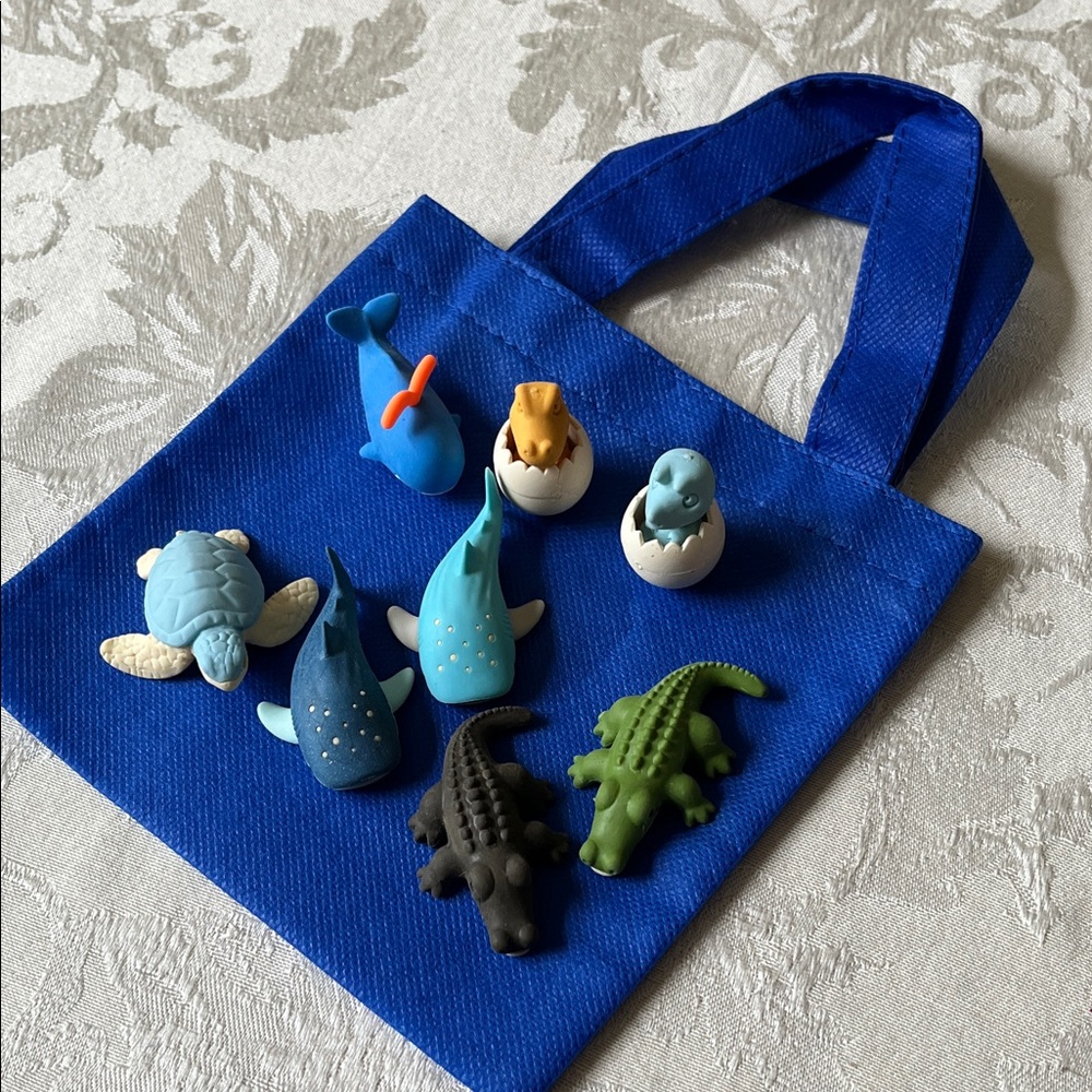 Japan Rubber Collectible Colorful Animal Erasers Kids Toys Set of 8 and Tote